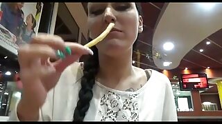ಸಿಹಿ ಚೇಕಡಿ ಹಕ್ಕಿಗಳೊಂ ...
